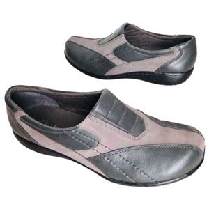 Clarks Bendables Shoes 7.5 Gray Leather Slip On Loafers Comfort Great for Fall